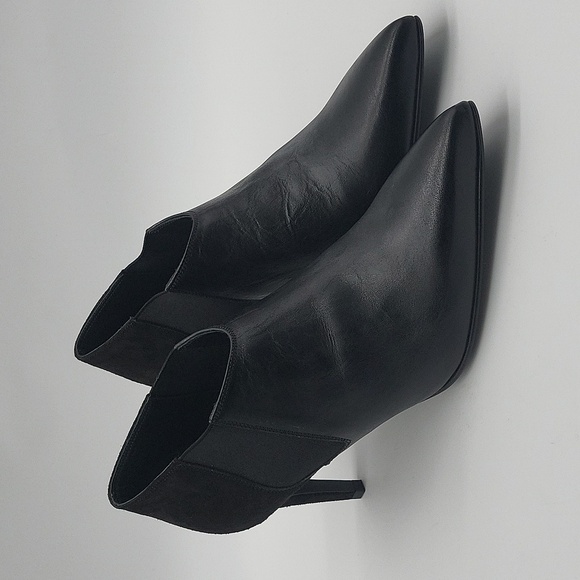 1066- Rag & Bone New York Beha Chelsea Made In Italy Size 9.5 NWT - Picture 1 of 15